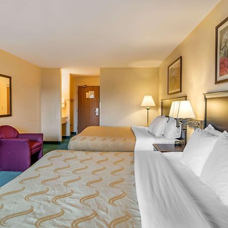 בנד Quality Inn מראה חיצוני תמונה